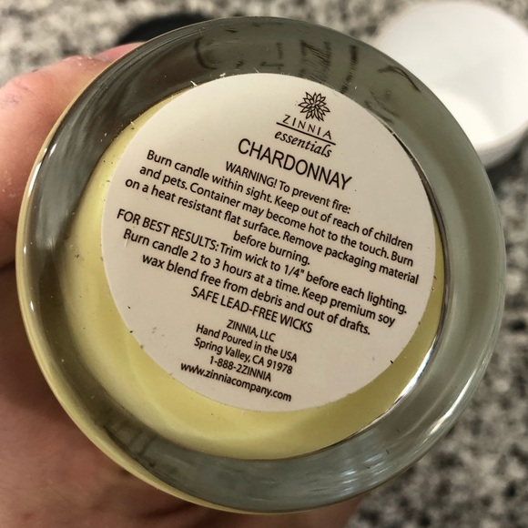 Zinnia| Chardonnay soy candle - Picture 6 of 6